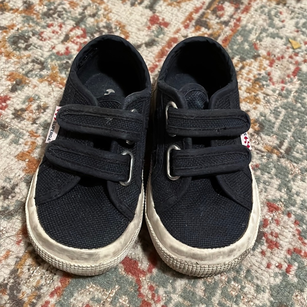 SUPERGA

2750 CotJStrap Classic Sneaker, Navy, Kids 8 US/24 EU